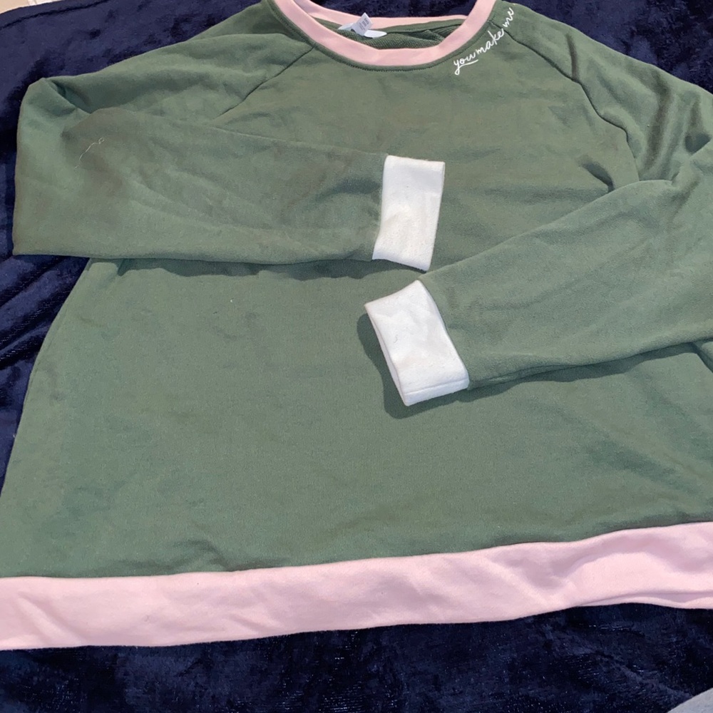 Crew Neck “You Make Me Smile” Pullover